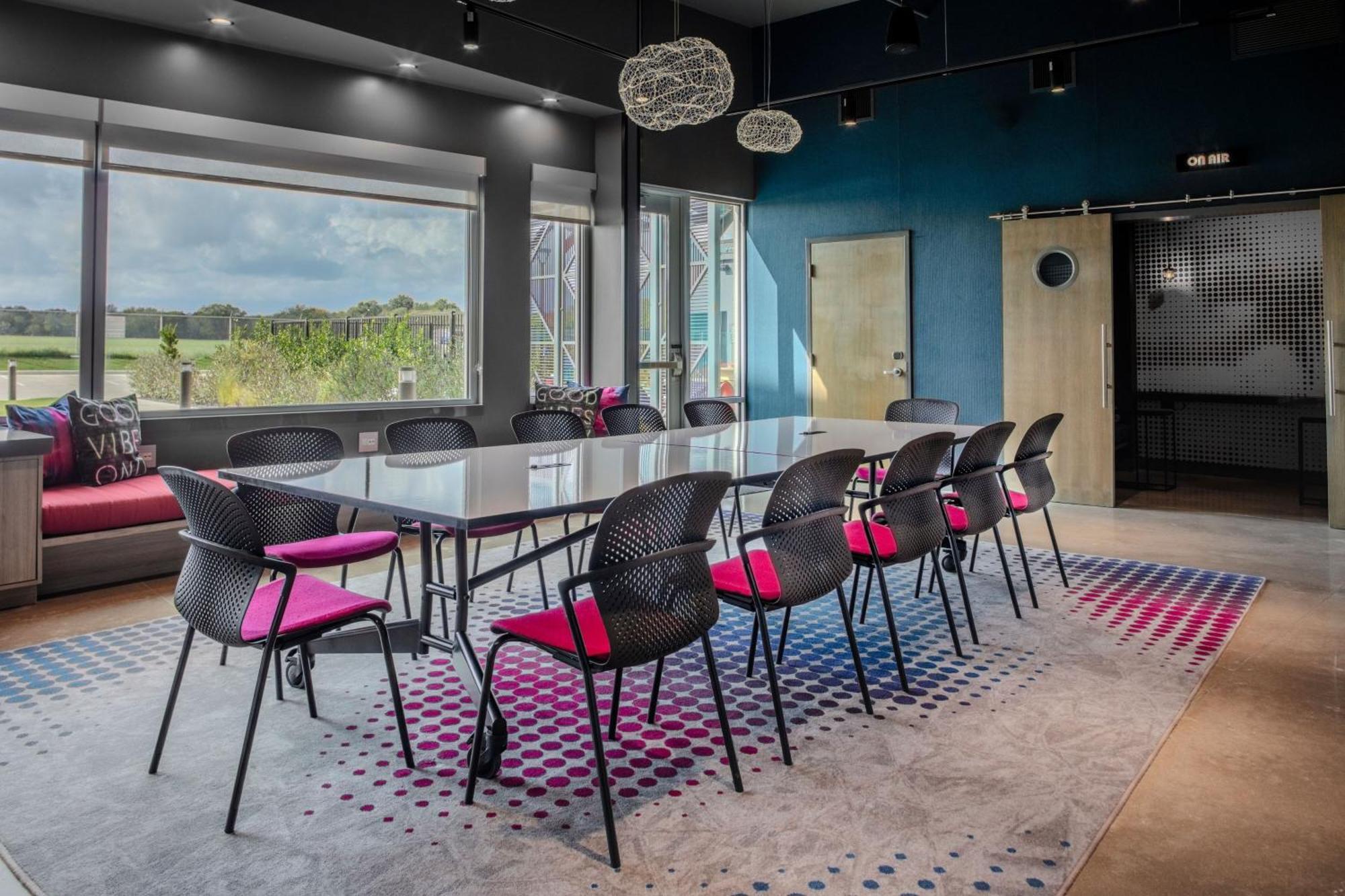 Aloft Dallas Arlington South Εξωτερικό φωτογραφία
